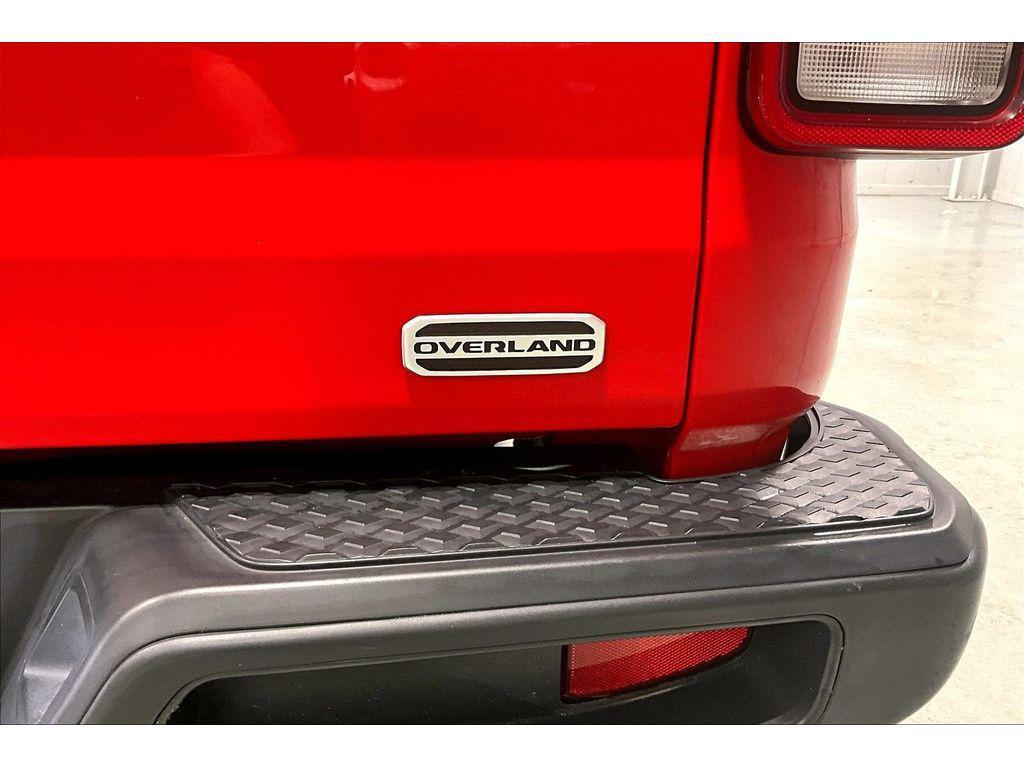 used 2023 Jeep Gladiator car, priced at $34,650