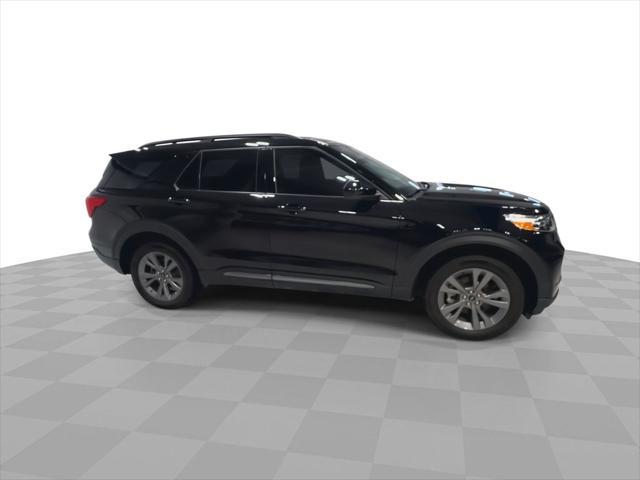used 2023 Ford Explorer car, priced at $38,099