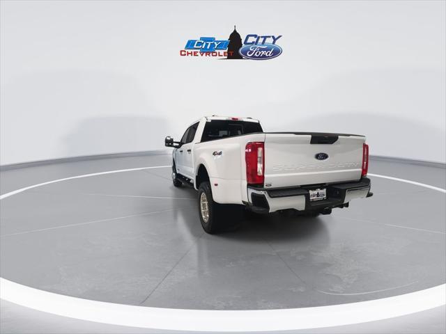 new 2025 Ford F-350 car, priced at $65,725