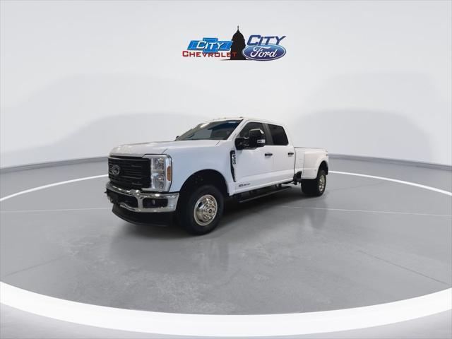 new 2025 Ford F-350 car, priced at $65,725