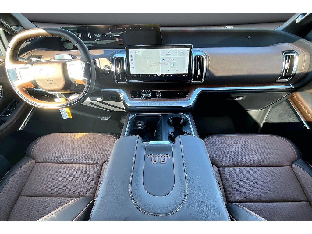 new 2025 Ford Expedition car, priced at $86,250