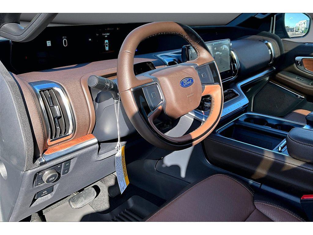 new 2025 Ford Expedition car, priced at $86,250