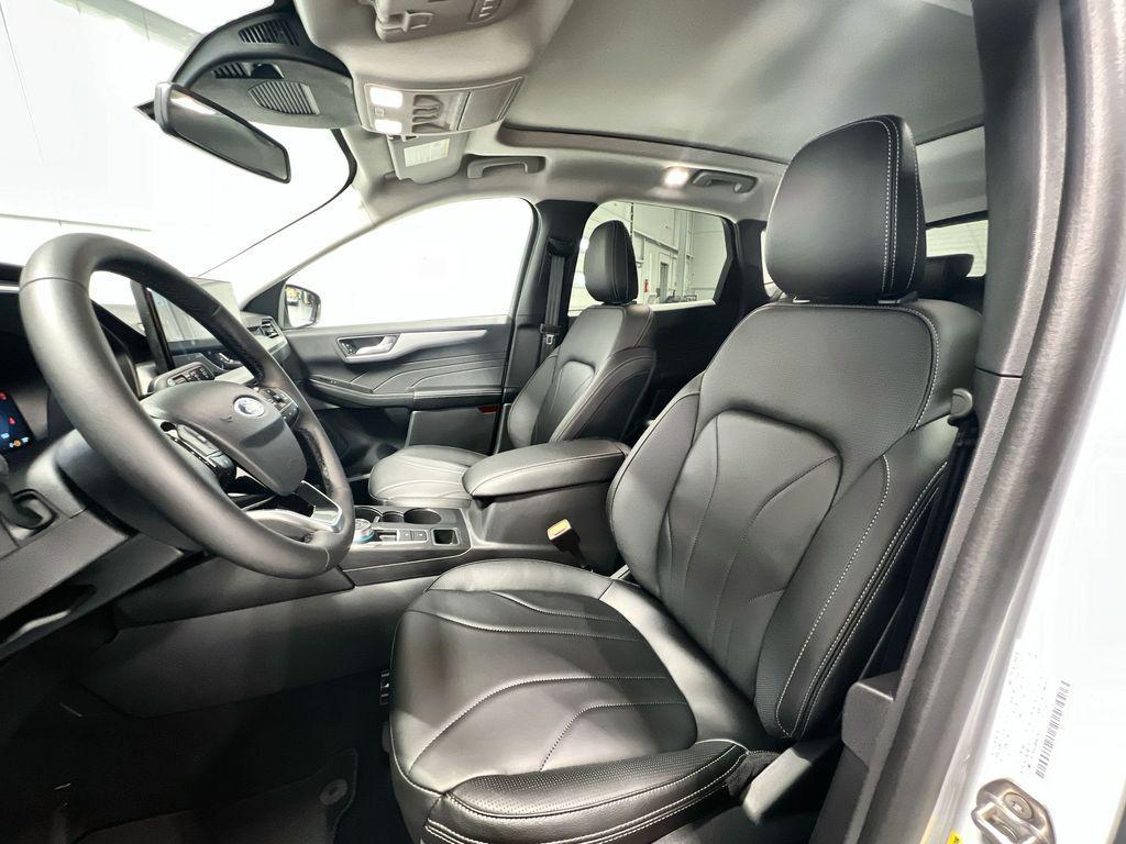 new 2025 Ford Escape PHEV car, priced at $37,279
