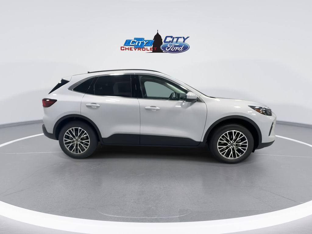 new 2025 Ford Escape PHEV car, priced at $37,279