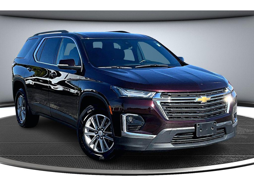used 2022 Chevrolet Traverse car, priced at $29,399