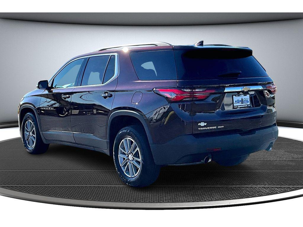 used 2022 Chevrolet Traverse car, priced at $29,399