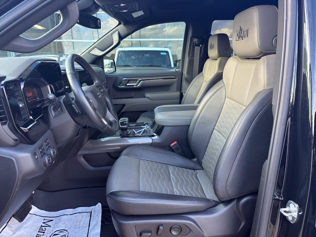 used 2024 Chevrolet Silverado 1500 car, priced at $61,976