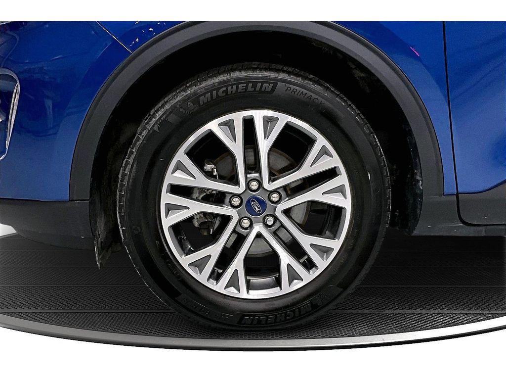 used 2022 Ford Escape car, priced at $23,319