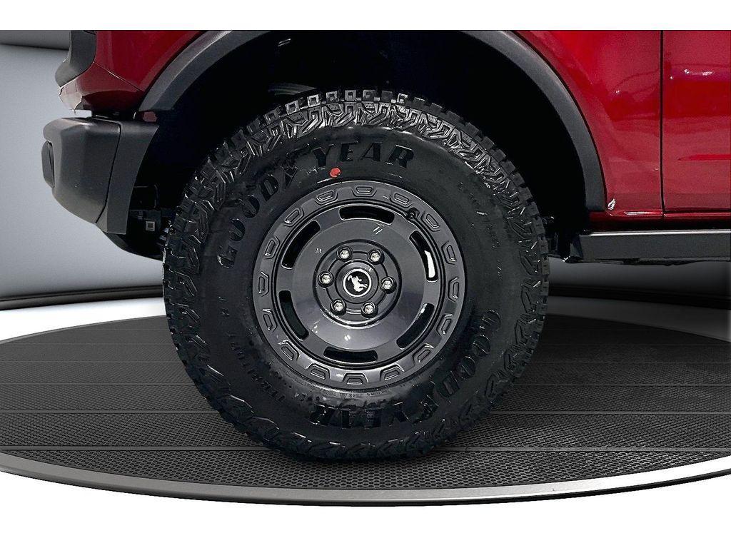 new 2025 Ford Bronco car, priced at $55,417