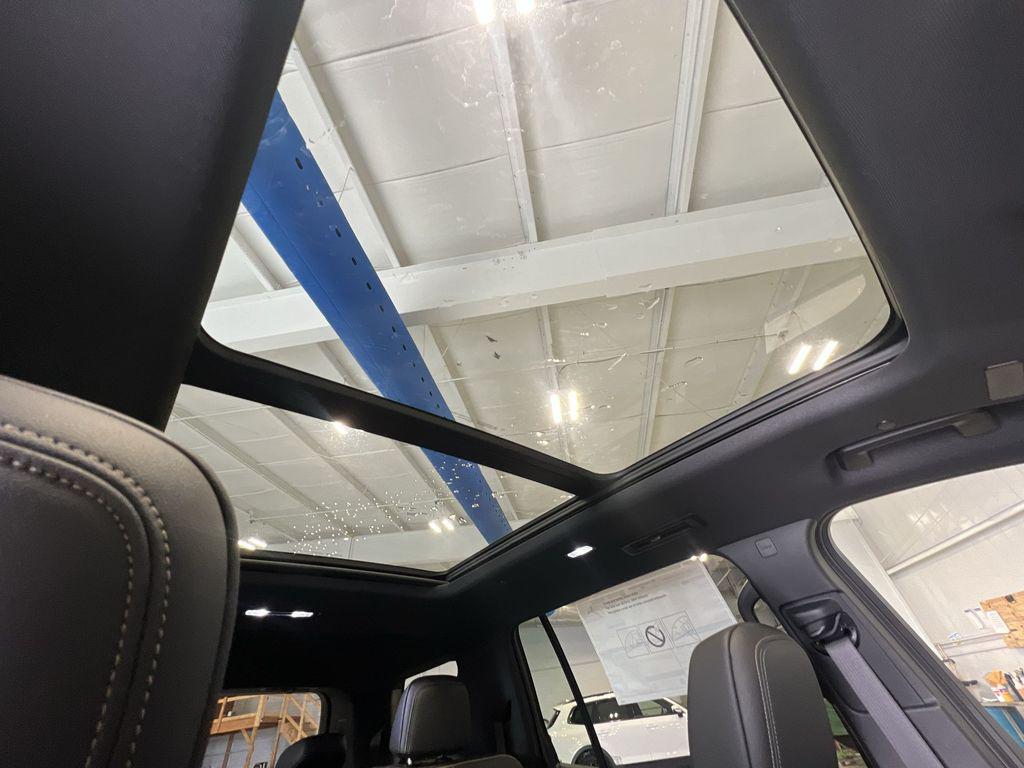 new 2026 Chevrolet Traverse car, priced at $57,744