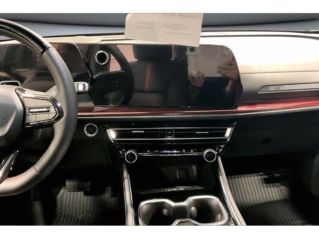 new 2026 Chevrolet Traverse car, priced at $58,000