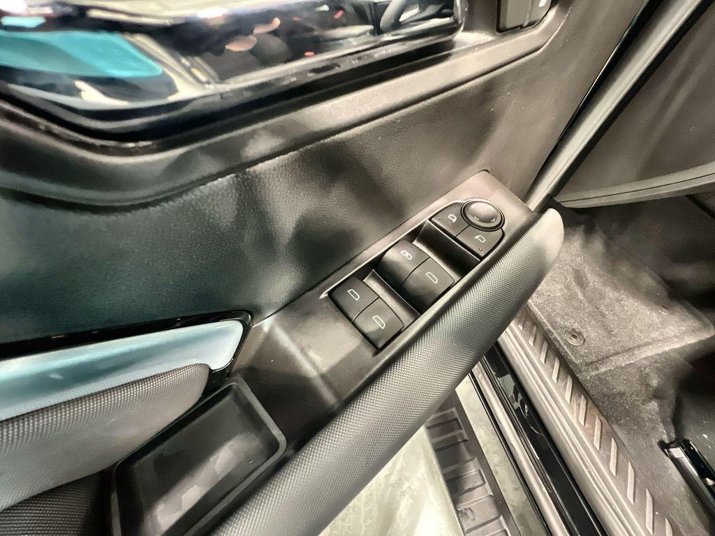 new 2025 Chevrolet Colorado car, priced at $46,000