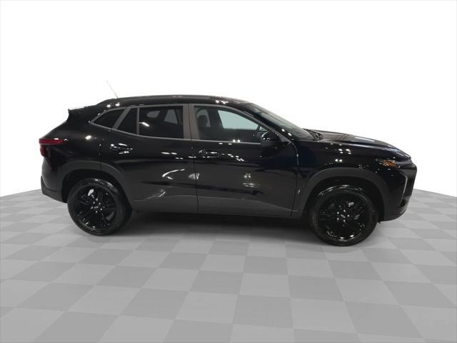 new 2025 Chevrolet Trax car, priced at $26,690