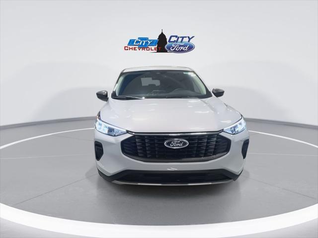 new 2025 Ford Escape car, priced at $25,423