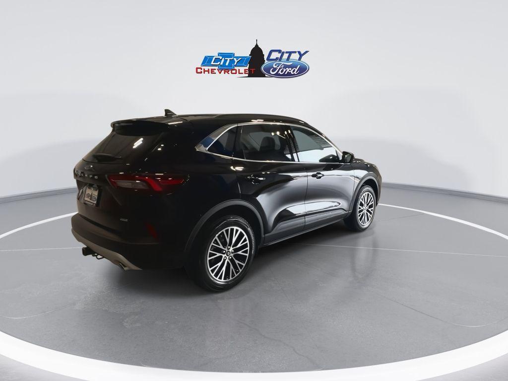 new 2025 Ford Escape PHEV car, priced at $35,780