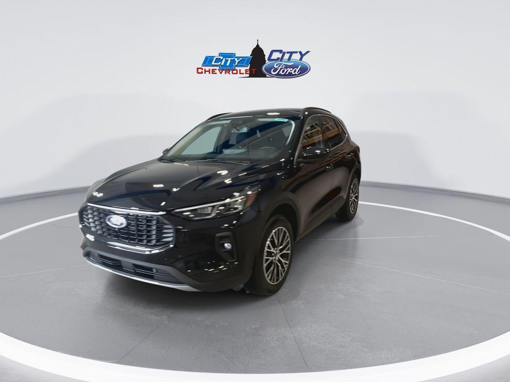 new 2025 Ford Escape PHEV car, priced at $35,780