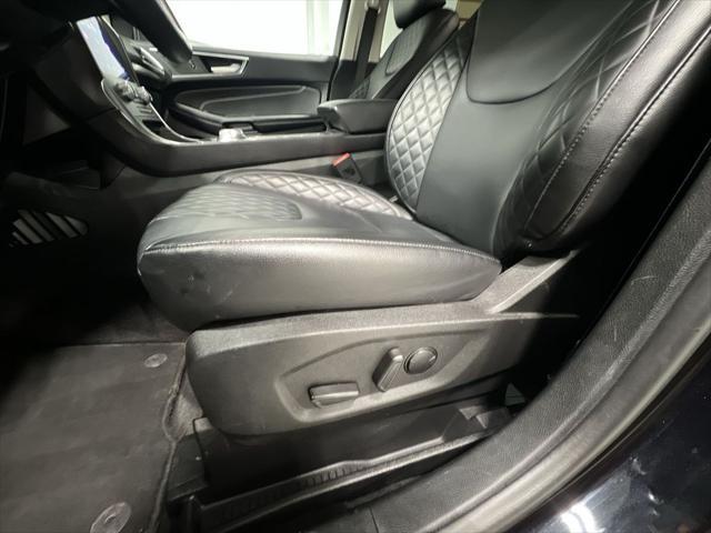 used 2024 Ford Edge car, priced at $29,949