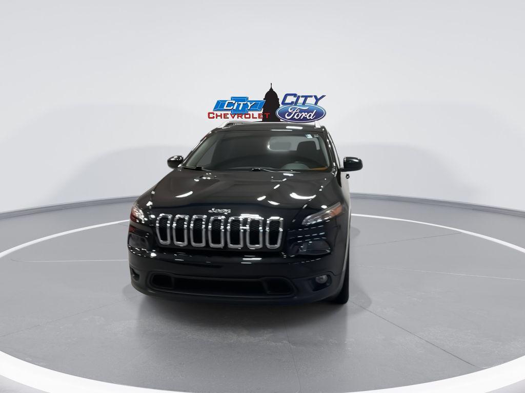 used 2016 Jeep Cherokee car, priced at $12,128