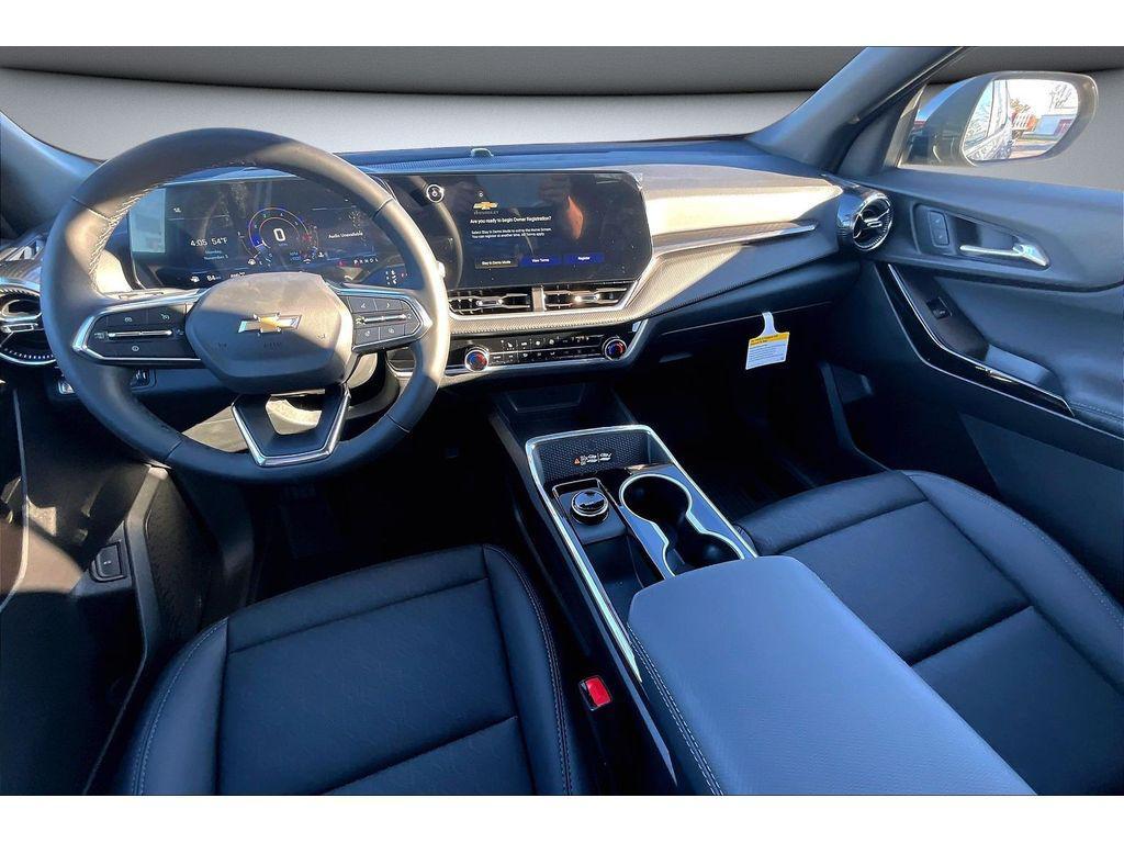 new 2026 Chevrolet Equinox car, priced at $34,185