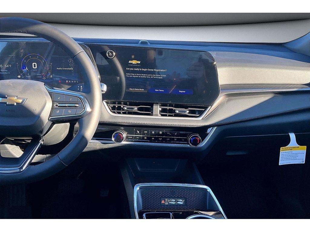 new 2026 Chevrolet Equinox car, priced at $34,185