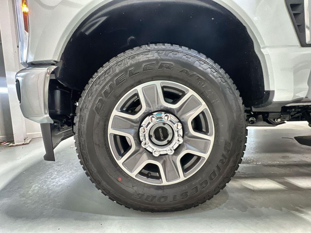 new 2025 Ford F-250 car, priced at $81,650