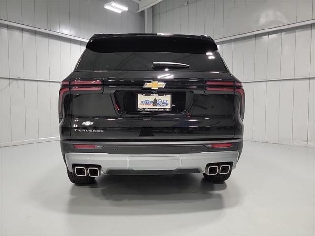 new 2025 Chevrolet Traverse car, priced at $45,845