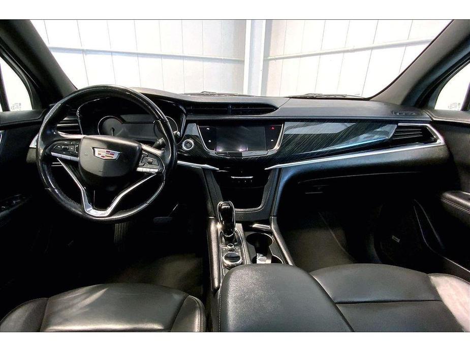 used 2022 Cadillac XT6 car, priced at $30,999
