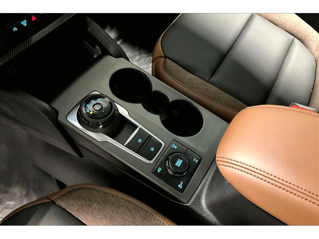 new 2025 Ford Bronco Sport car, priced at $43,318