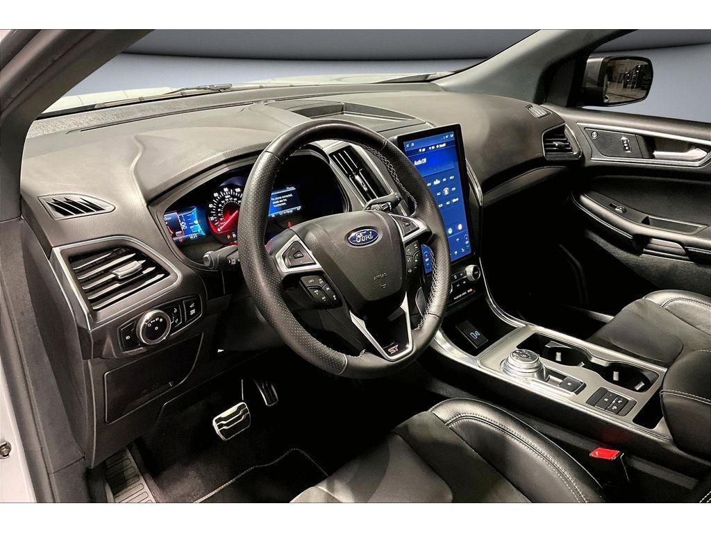 used 2024 Ford Edge car, priced at $36,949