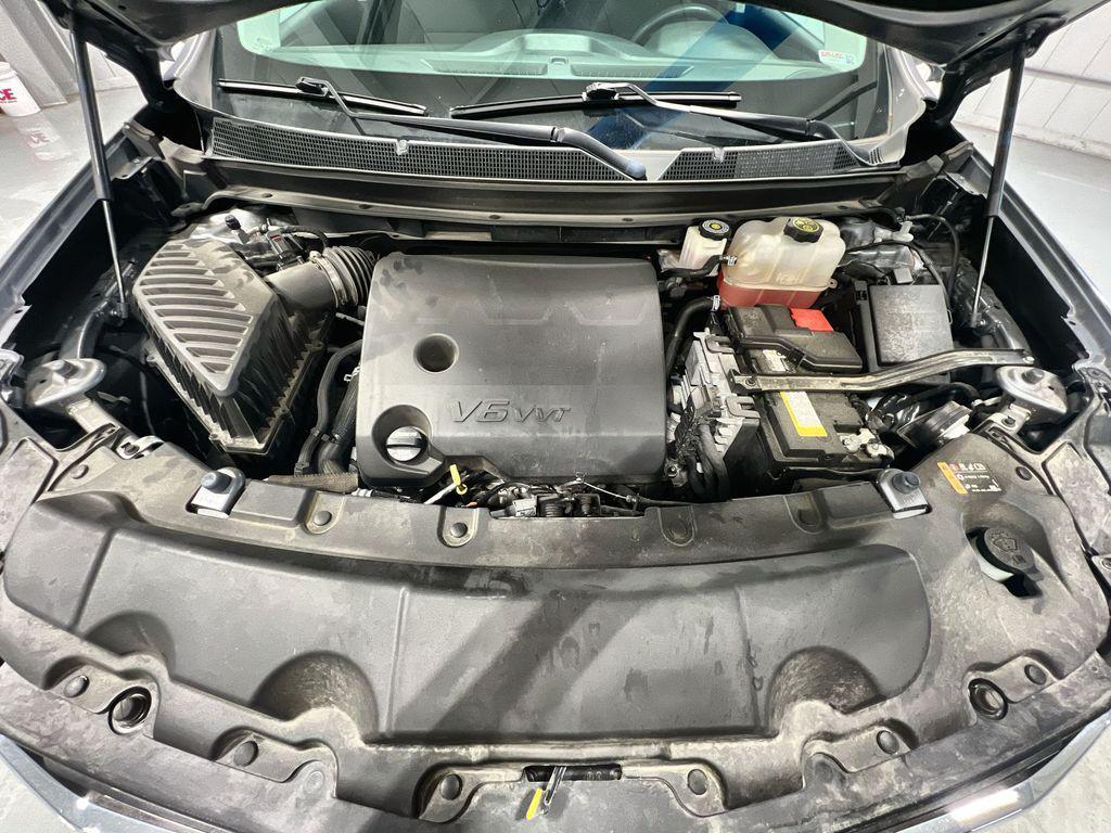 used 2021 Chevrolet Traverse car, priced at $26,291