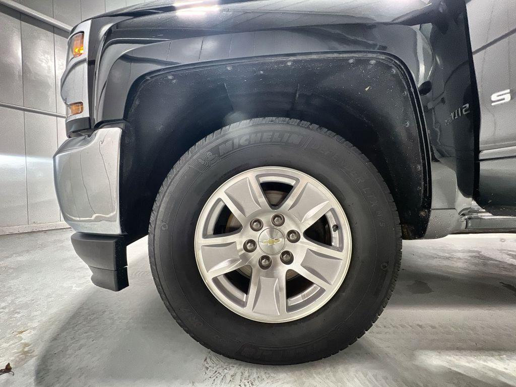 used 2018 Chevrolet Silverado 1500 car, priced at $26,393