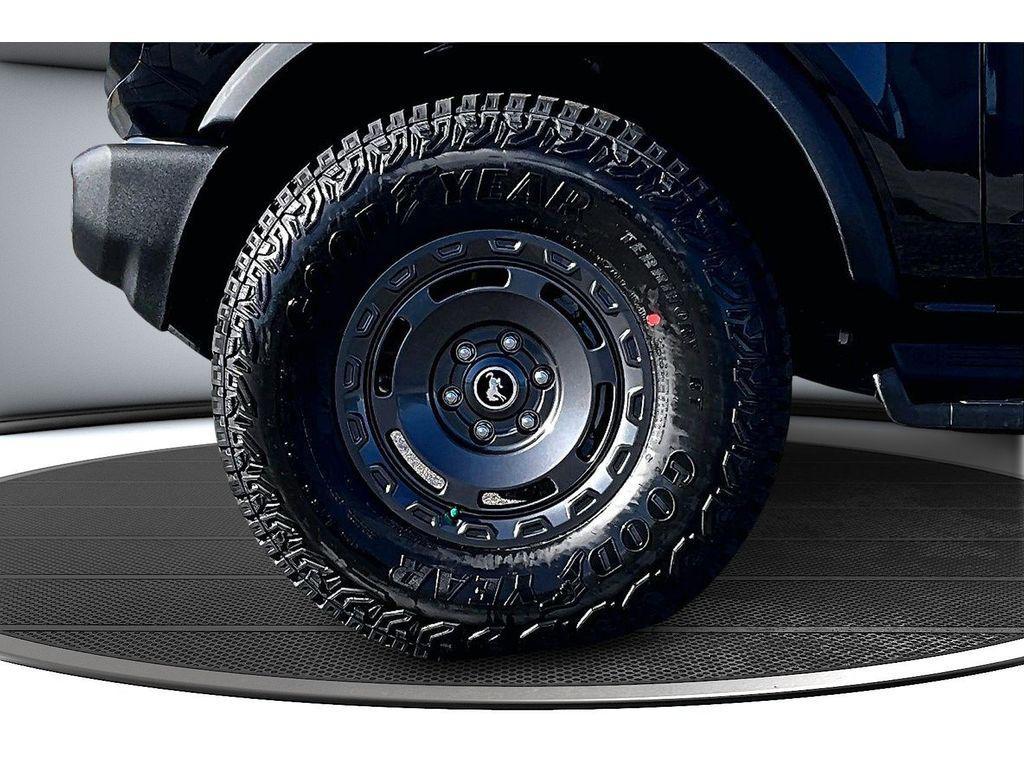 new 2025 Ford Bronco car, priced at $56,327