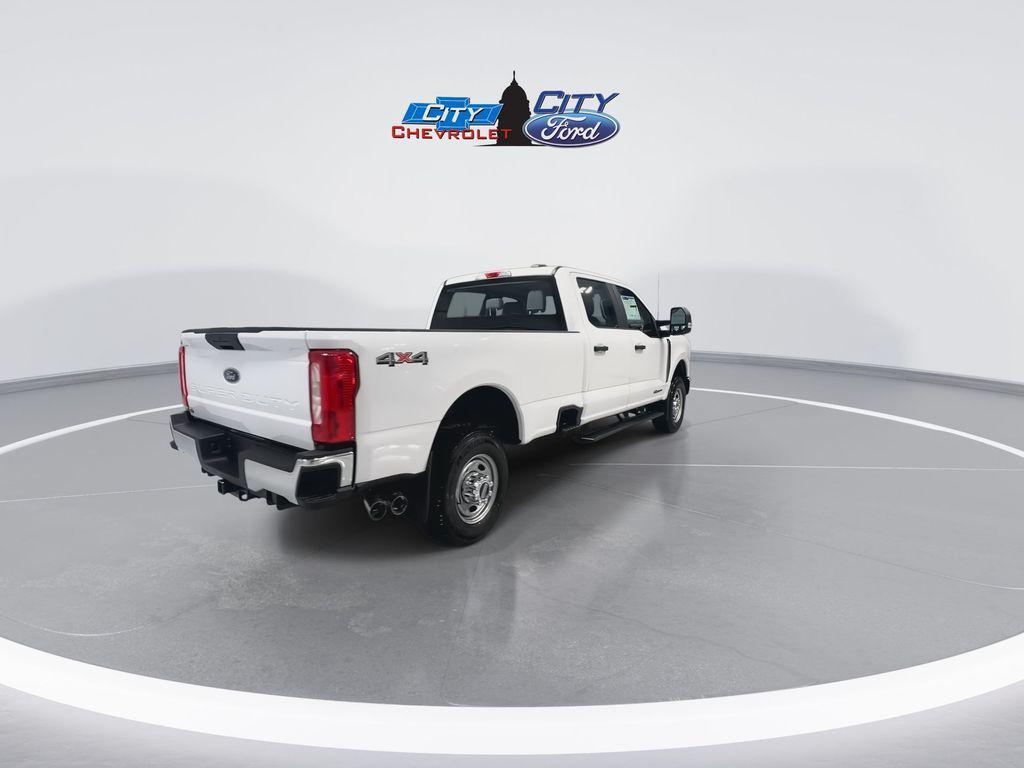 new 2025 Ford F-350 car, priced at $64,280