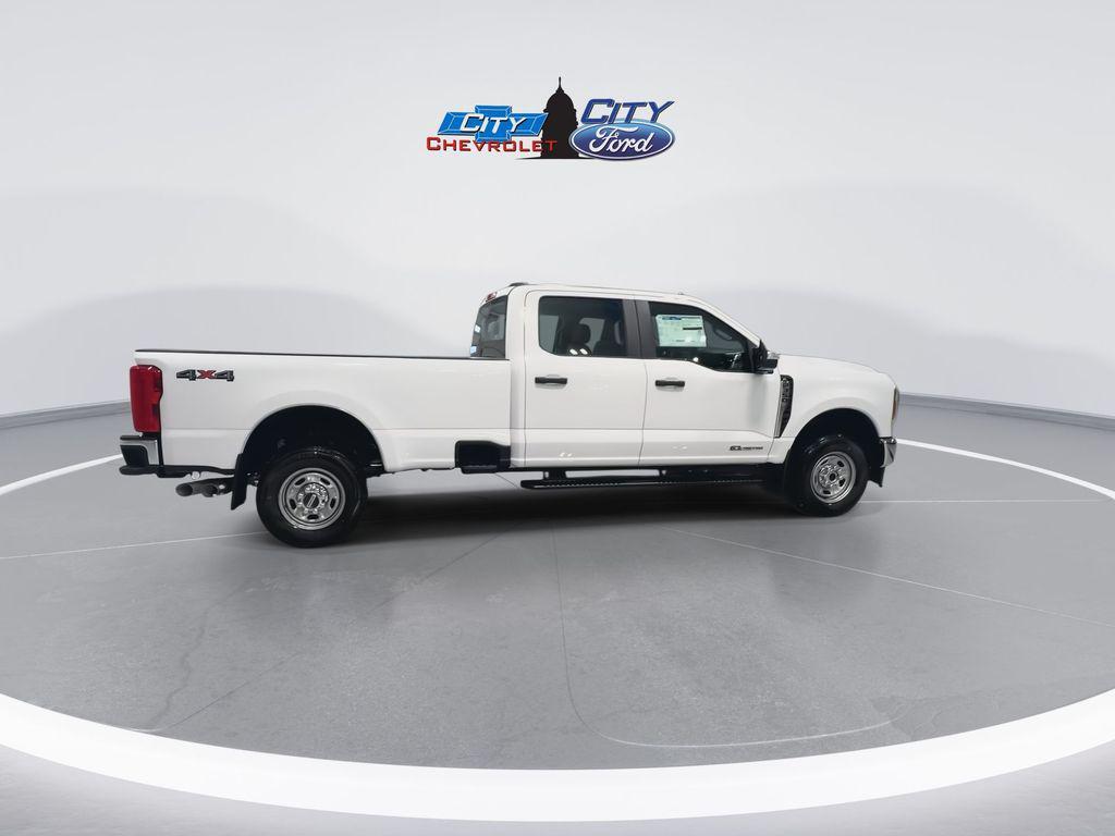 new 2025 Ford F-350 car, priced at $64,280