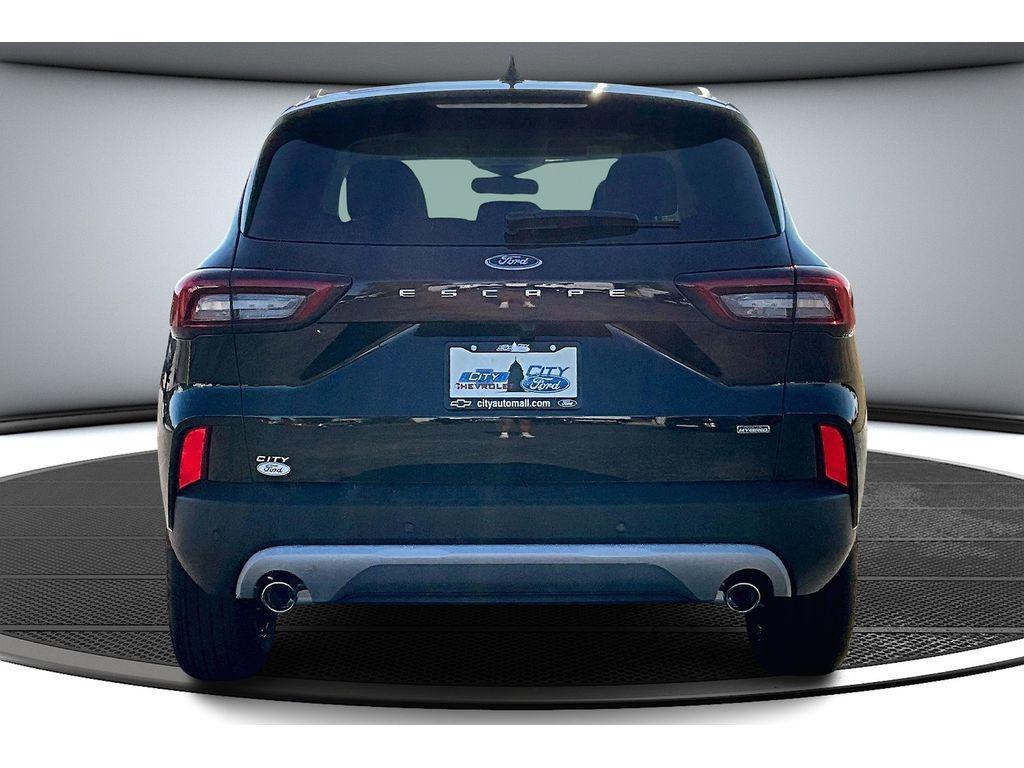 new 2026 Ford Escape PHEV car, priced at $38,180