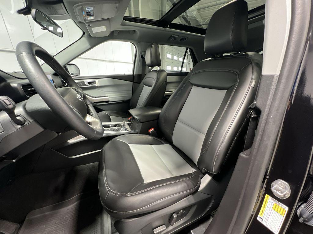 used 2023 Ford Explorer car, priced at $35,561