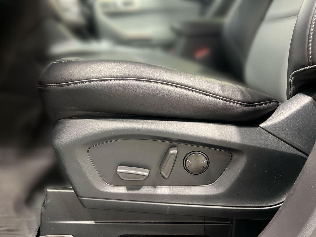 used 2023 Ford Explorer car, priced at $35,561