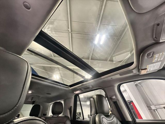 used 2022 Lincoln Navigator car, priced at $68,199