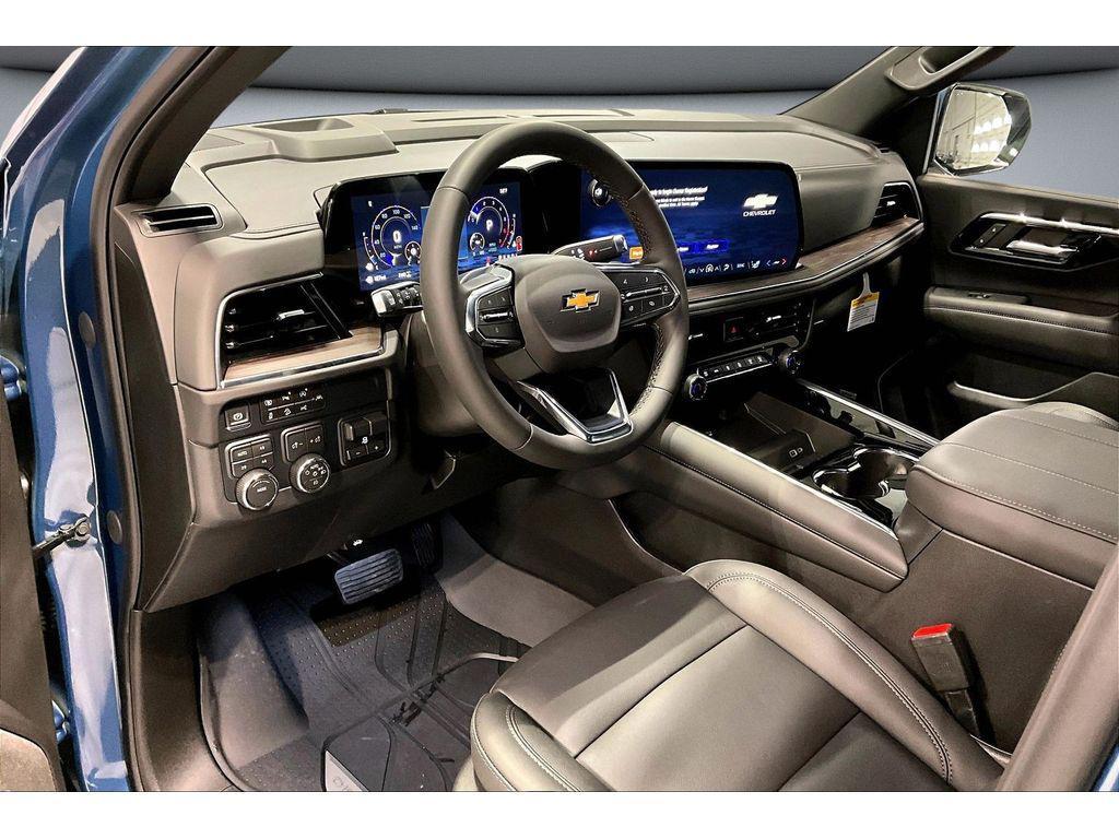 new 2026 Chevrolet Suburban car, priced at $76,895
