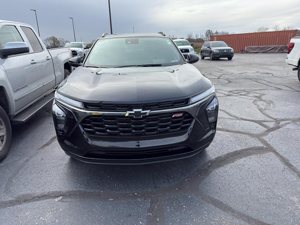 used 2025 Chevrolet Trax car, priced at $25,069