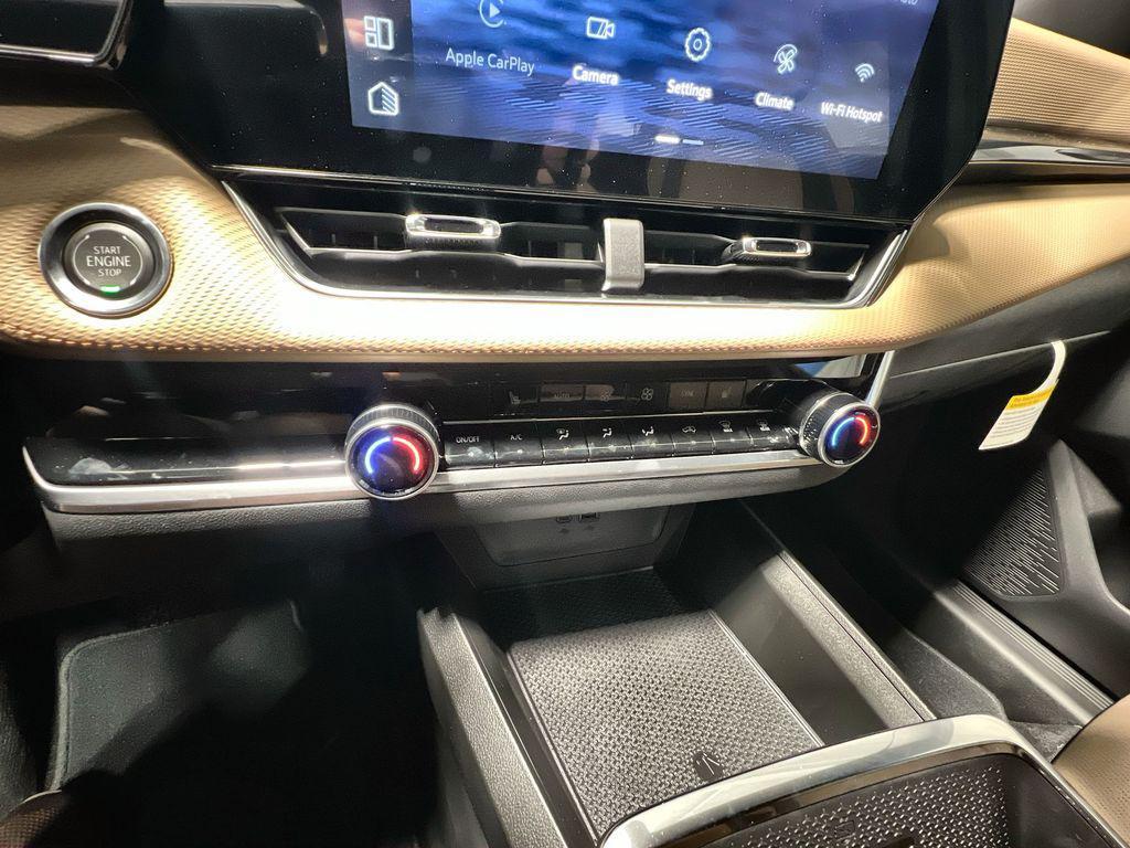new 2026 Chevrolet Equinox car, priced at $34,395