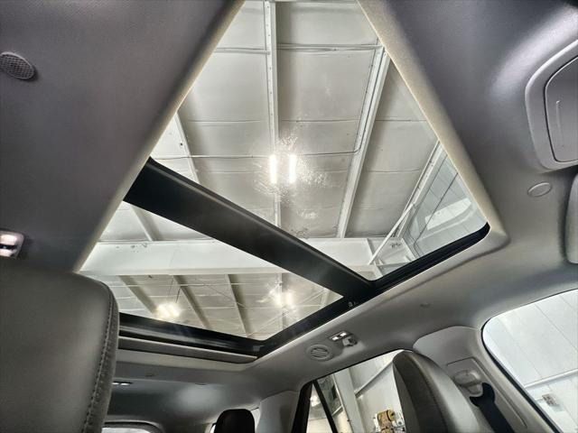 new 2025 Ford Explorer car, priced at $44,999