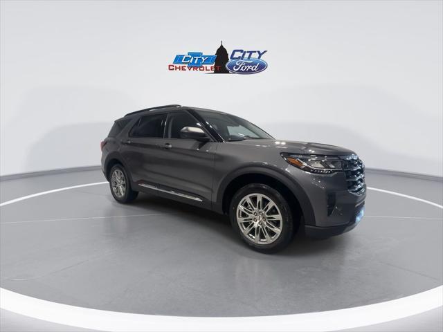 new 2025 Ford Explorer car, priced at $44,999