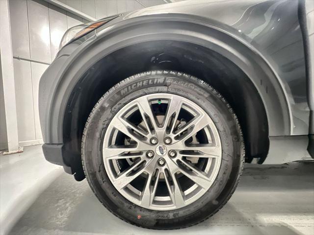 new 2025 Ford Explorer car, priced at $44,999