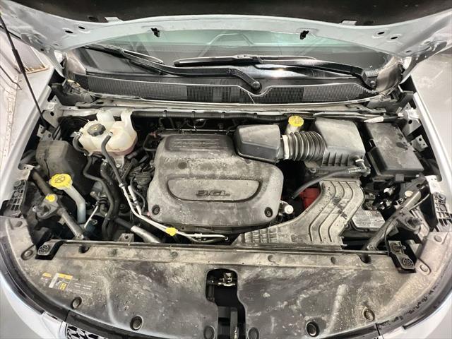 used 2023 Chrysler Pacifica car, priced at $29,099
