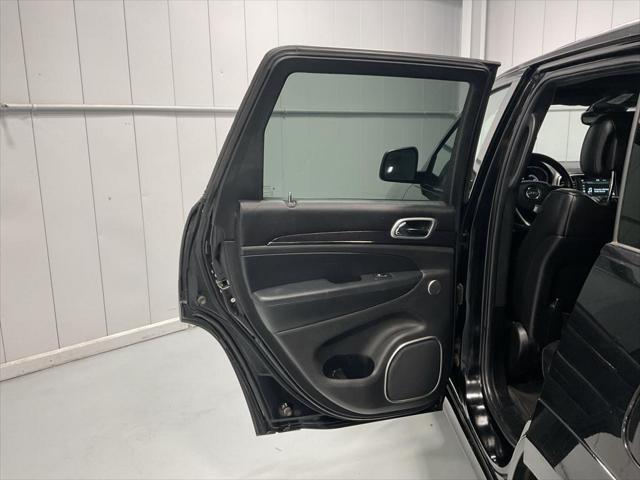 used 2018 Jeep Grand Cherokee car, priced at $19,107