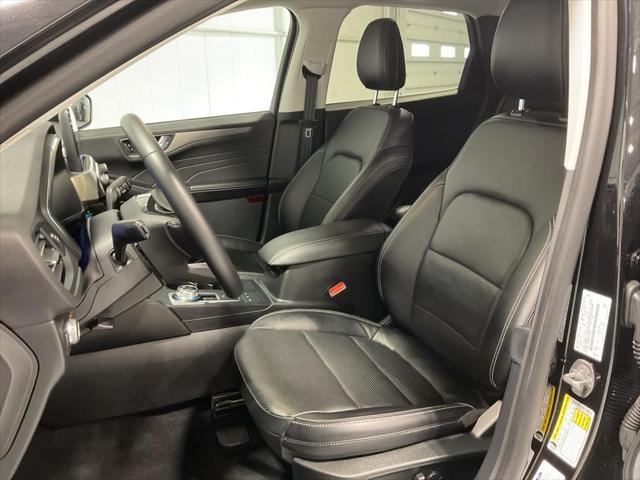 used 2022 Ford Escape car, priced at $24,379