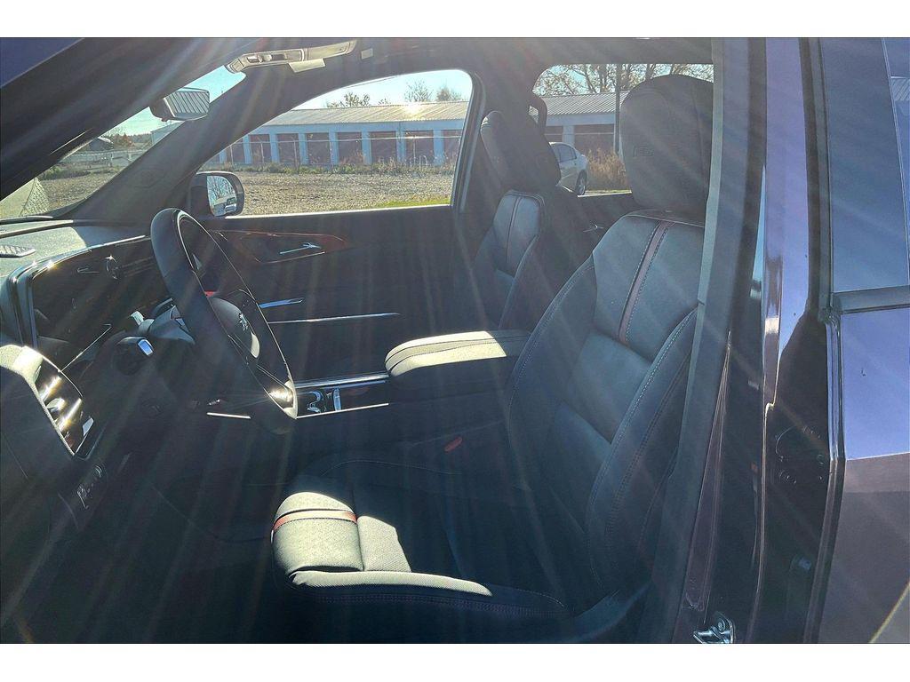 new 2026 Chevrolet Traverse car, priced at $59,696