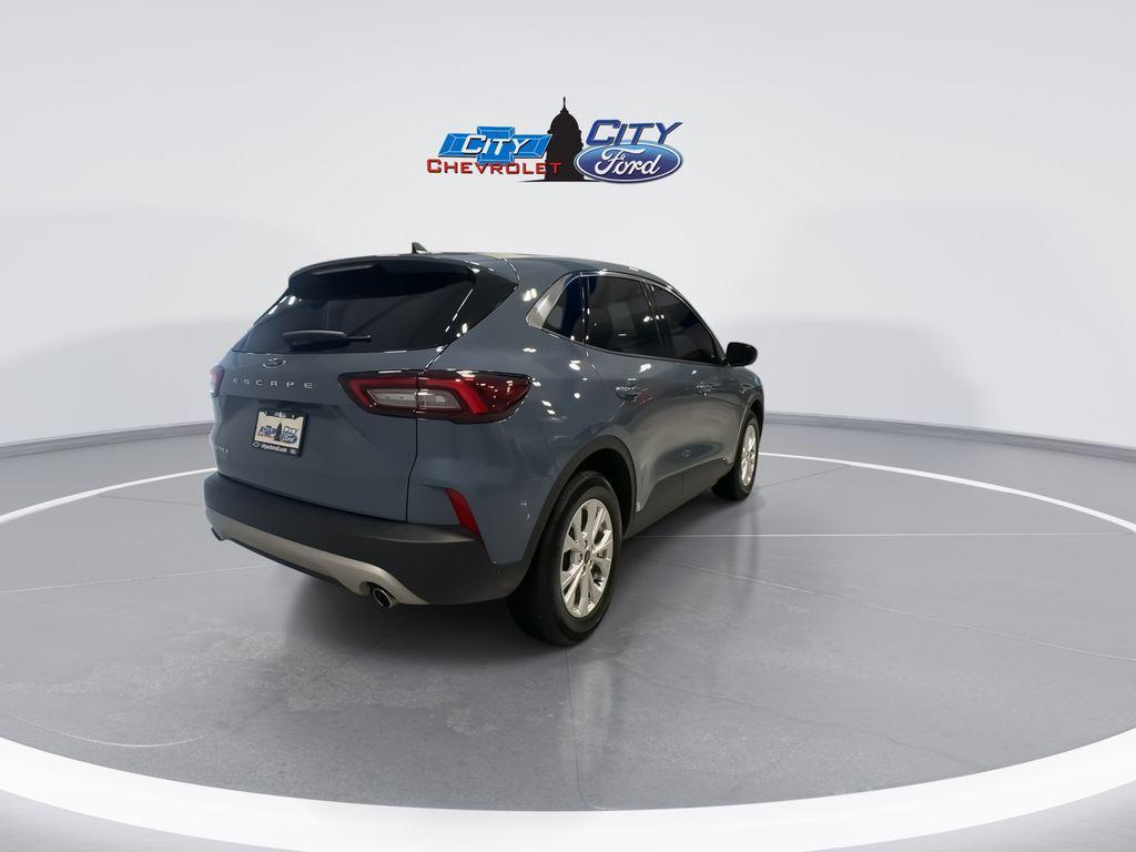 used 2024 Ford Escape car, priced at $24,999