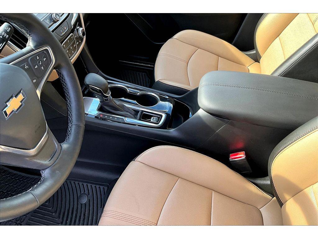 used 2023 Chevrolet Equinox car, priced at $27,846